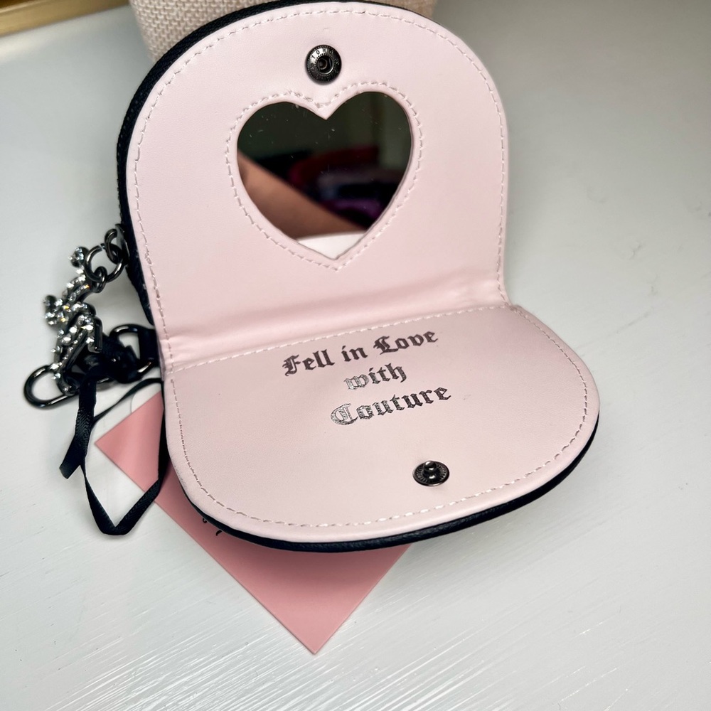 Juicy Couture Wallet "Take The Lead" Half-moon Card Case - Picture 4 of 6